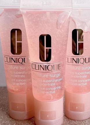 Зволожувальний гель-концентрат посиленої дії clinique moisture surge hydrating supercharged concentrate