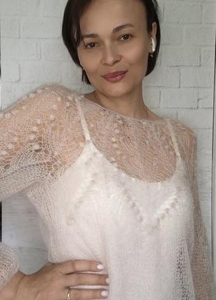 Ажурна павутинка ручної роботи