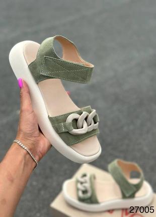 Босоніжки жіночі4 фото