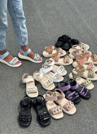 Босоніжки жіночі5 фото