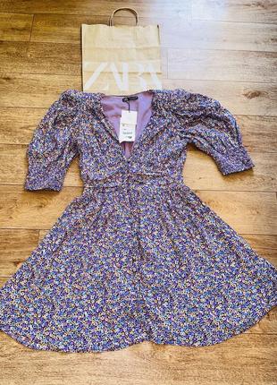 Zara нежное,красивое  платье в цветочный принт!новые коллекции !новое!