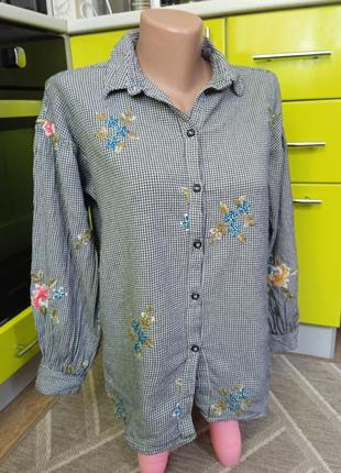 Сорочка клітинка з вишивкою
