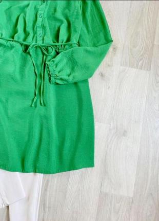 Плаття зеленого кольору на розмір 46.5 фото
