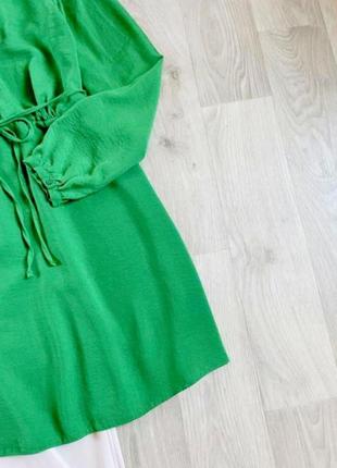 Плаття зеленого кольору на розмір 46.4 фото