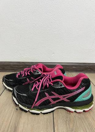 Женские спортивные беговые кроссовки asics 37-38р