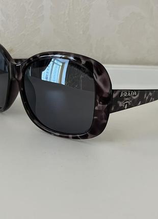 Брендовые солнцезащитные очки, prada, италия5 фото
