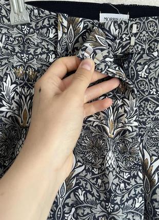 Принтованные эластичные брюки 4