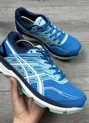 Жіночі оригінальні бігові кросівки asics gt-2000