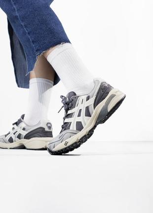 Asics gel-1090 grey/beige 36