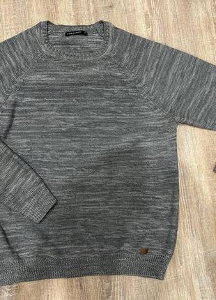 Мужской серый свитер lc waikiki,размер м, подойдет на с/м, стан идеален, тепленький и очень приятный к телу