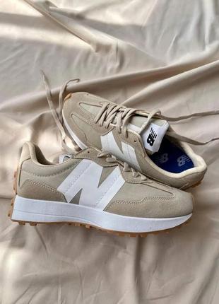 Женские кроссовки new balance бежевые nb005