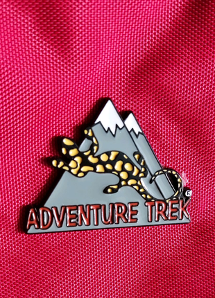 Сумка б/у дорожная, спортивная аdventure trek 67l