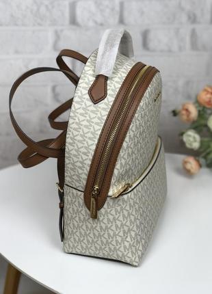 Жіночий рюкзак michael kors оригінал sheila medium logo backpack білий в лого4 фото