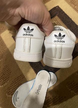 Кроссовки adidas 25-26р4 фото