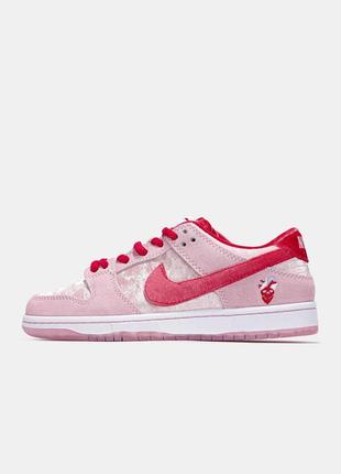 Кросівки strangelove x nike sb dunk low valentine's day 38