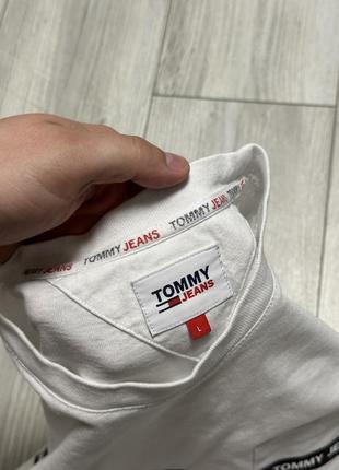 Футболка tommy jeans muti logo2 фото