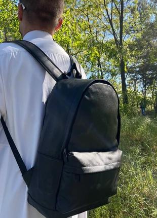 Рюкзак из экокожи черный мужской городской кожаный портфель, с отделением для ноутбука,