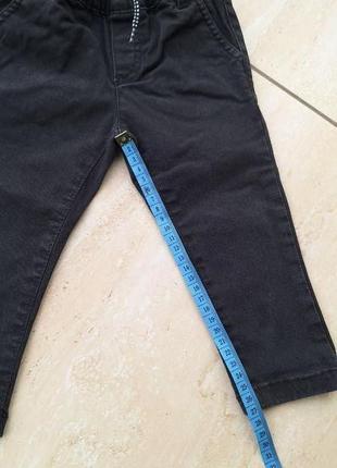 Чорні джинси під резинку на хлопчика 9-12 місяців6 фото