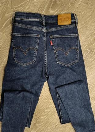 Джинси levi's