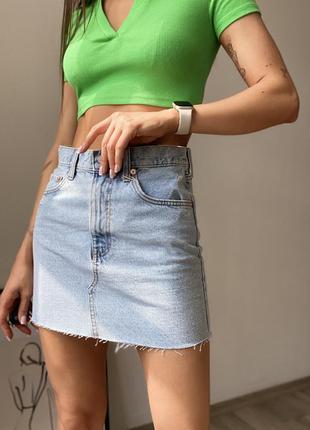 Джинсовая юбка мини mango mng / джинсовая юбка манго мины