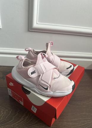 Кроссовки nike