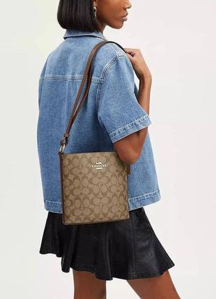 Сумка coach бежева коричнева