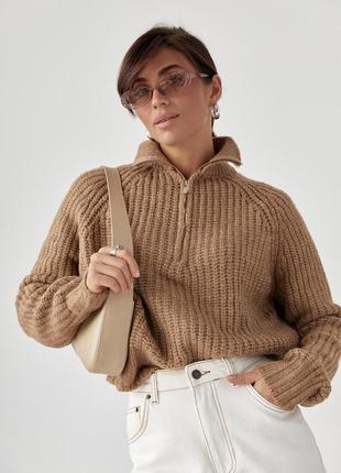 Женский вязаный свитер oversize с воротником на молнии - светло-коричневый цвет, l (есть размеры)