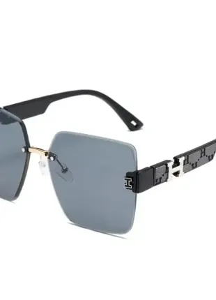 Стильные солнцезащитные очки в стиле эрмэ