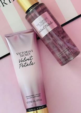 Подарунковий набір лосьйон, міст спрей для тіла velvet petails victoria’s secret