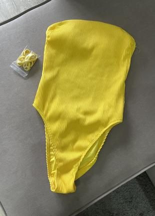 Слитный купальник hollister