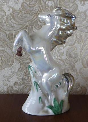 Статуэтка "конь вздыбленный" 22,5 см полонное