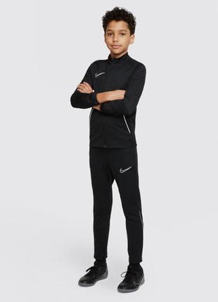 Спортивный костюм nike dri-fit