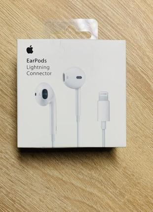 Навушники earpods with mic lightning iphone