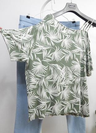 Натуральна футболка принт листя із відкритим плечем на одне плече трикотажна блуза літня