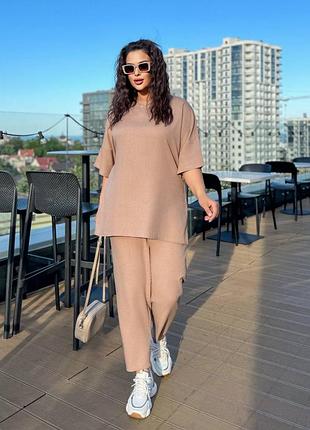 Лляний брючний костюм