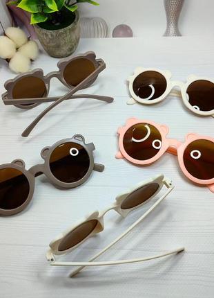 Детские солнцезащитные очки