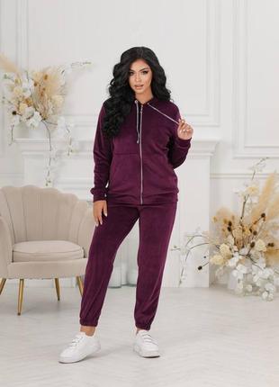 Женский велюровый костюм4 фото