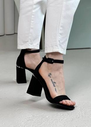 Красивые женские босоножки на каблуке квадратный блочный каблук босоножки с ремешком закрытая пятка на каблуке