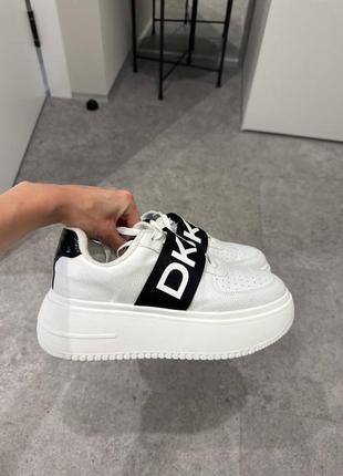 Кеди dkny