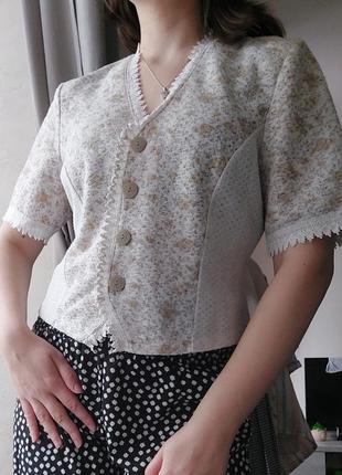 Кофтинка блуза у вінтажному стилі