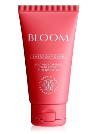 Крем дневной для лица 45+ в стиле bloom