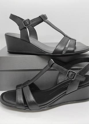 Кожаные босоножки сандали ecco Elevate 35 wedge оригинал
