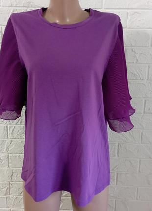Трикотажная  блузка с плиссированными рукавами v в идеальном состоянии 2xl