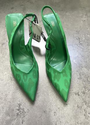 Зеленые босоножки zara, босоножки зара3 фото