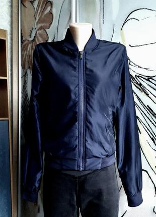Модная куртка, бомбер на тонком слое утеплителя, 36 (евро.), наш: 40-42-44, tom tailor