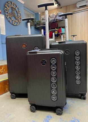 Чемодан wings рс 565 поликарбонат 100% устойчив к ударам и царапинам.5 фото