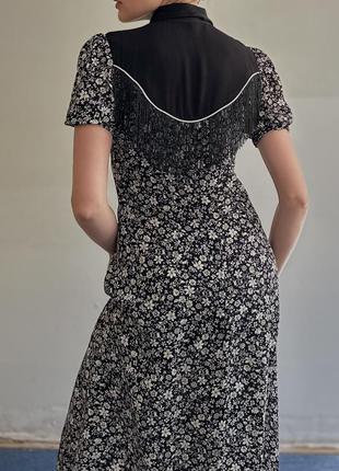Eksept xs размер чёрное платье в цветы длинное приталенное на пуговицах