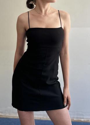 Мини платье черная короткая на тонких бретелях размер xs s