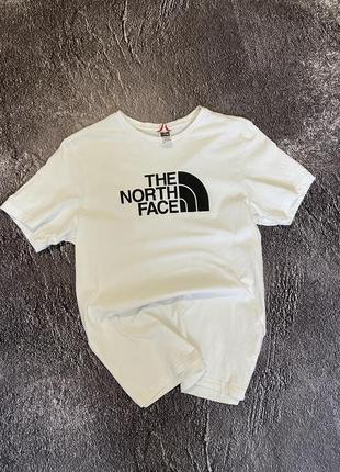 Футболка the north face