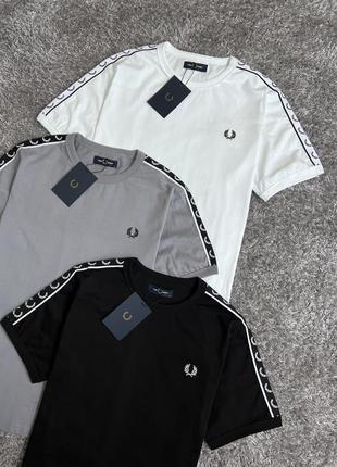 Футболка fred perry з лампасами5 фото